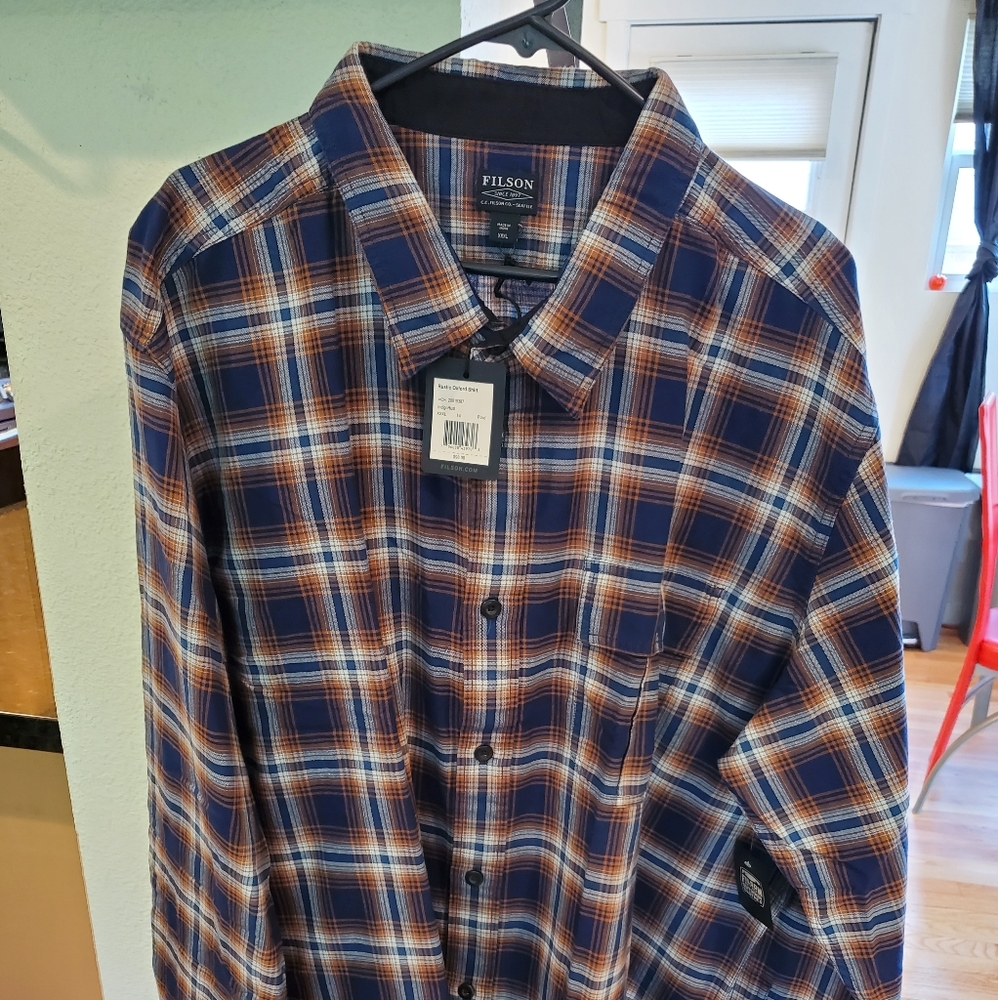 Brand new long sleeve shirt
